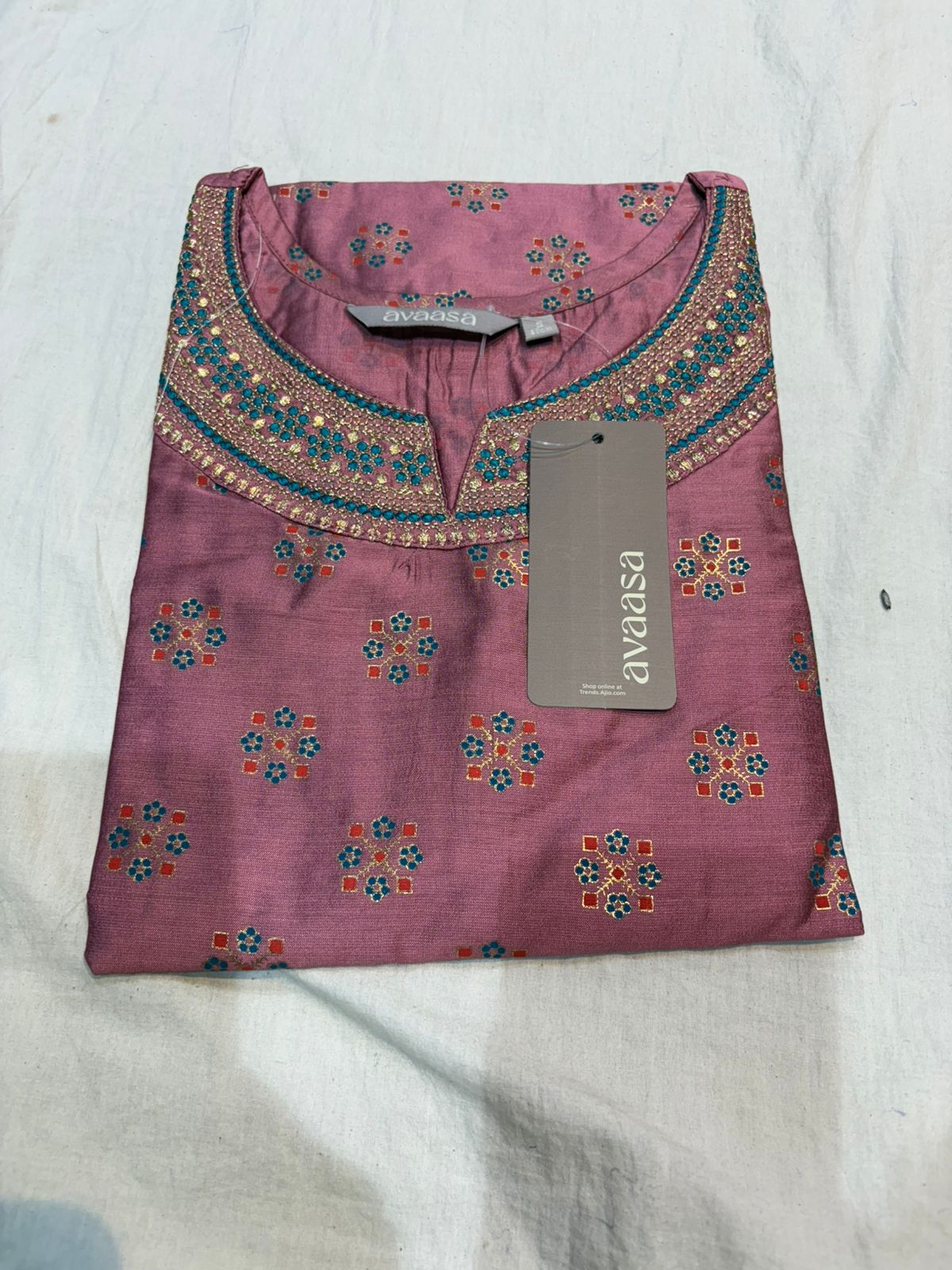 avaasa cotton top